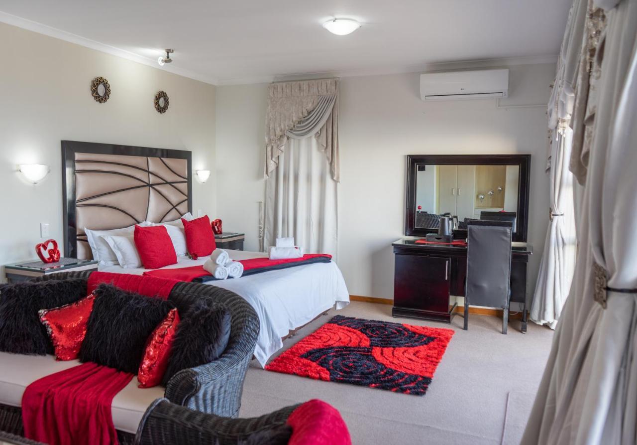 Bar-T-Nique Guest House Mossel Bay Exteriér fotografie