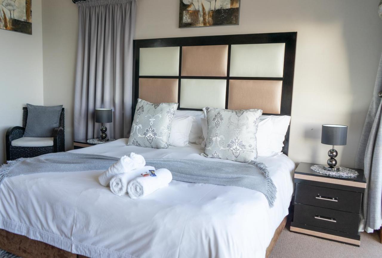 Bar-T-Nique Guest House Mossel Bay Exteriér fotografie