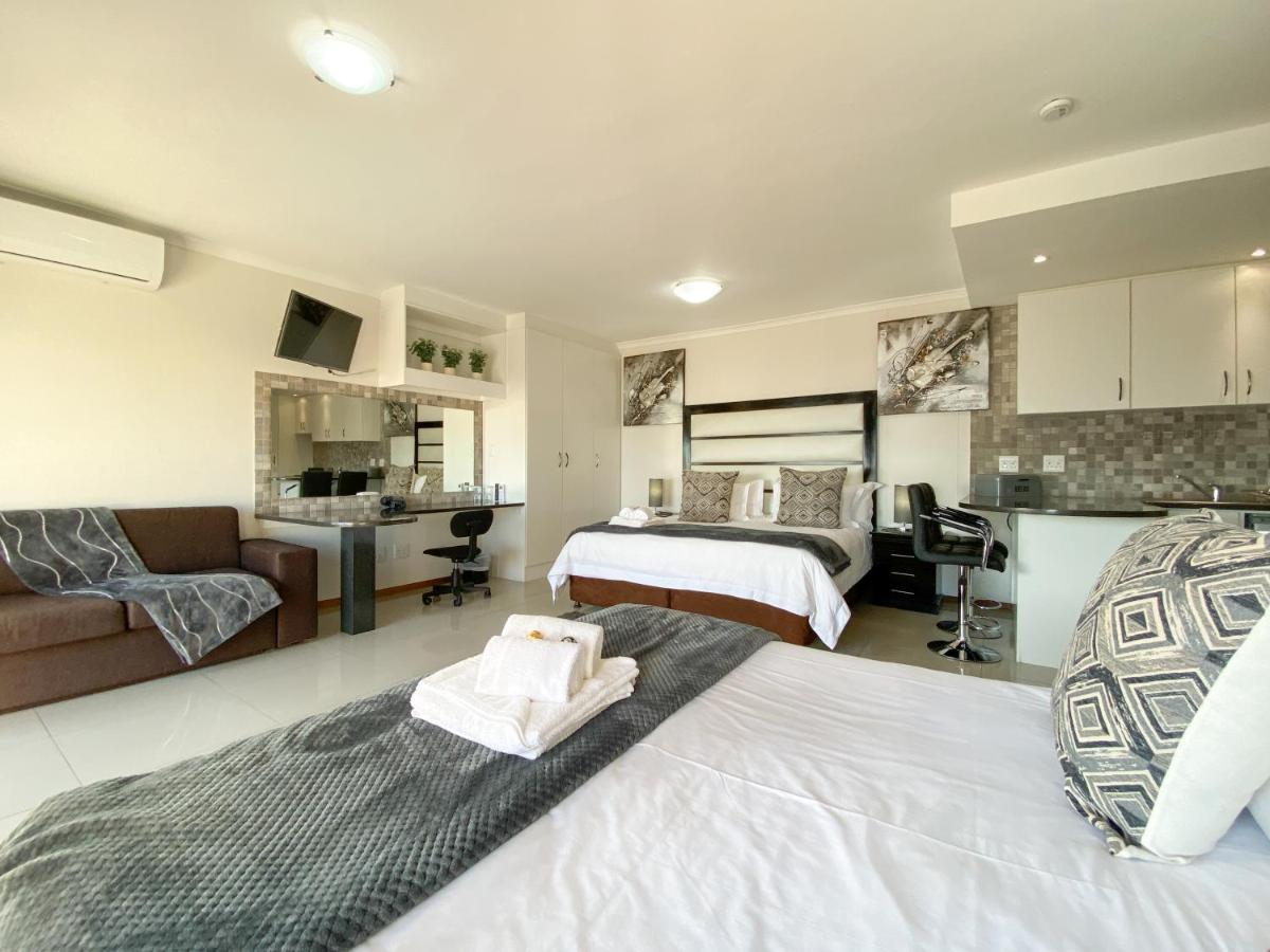 Bar-T-Nique Guest House Mossel Bay Exteriér fotografie