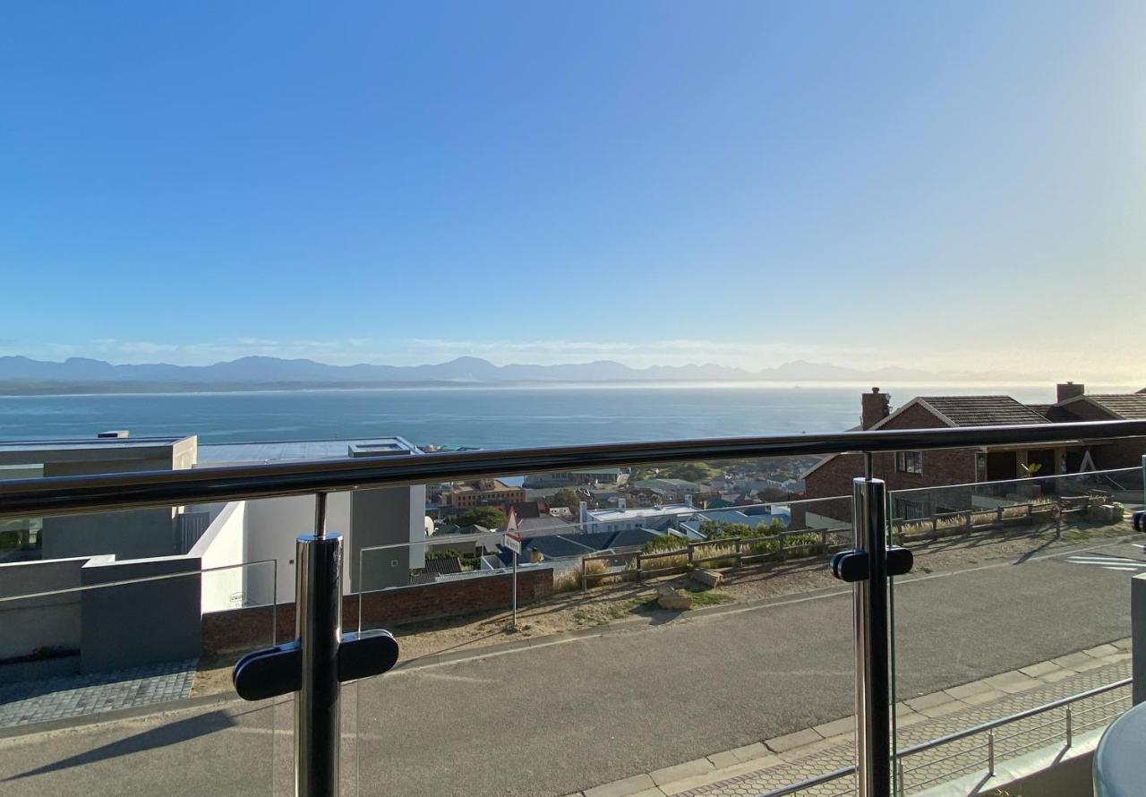 Bar-T-Nique Guest House Mossel Bay Exteriér fotografie