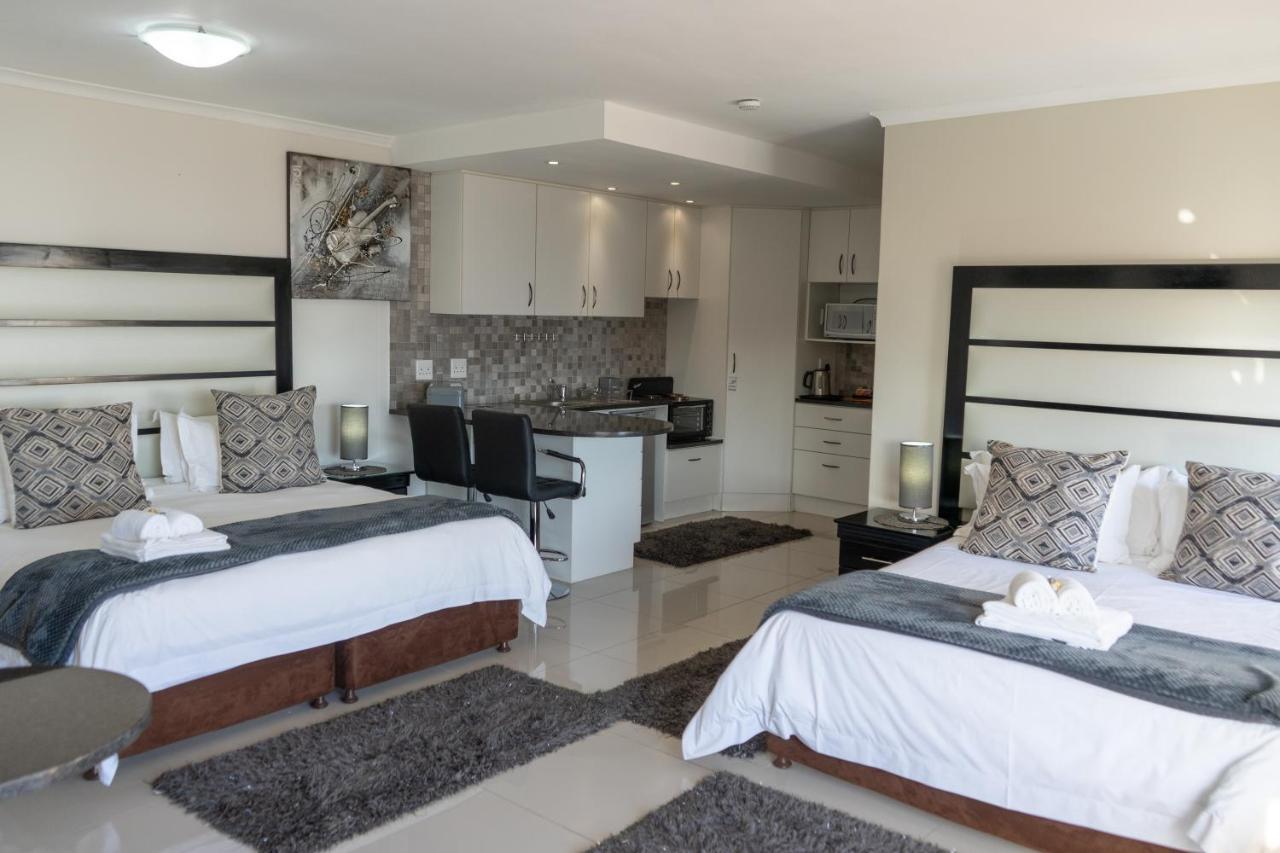Bar-T-Nique Guest House Mossel Bay Exteriér fotografie