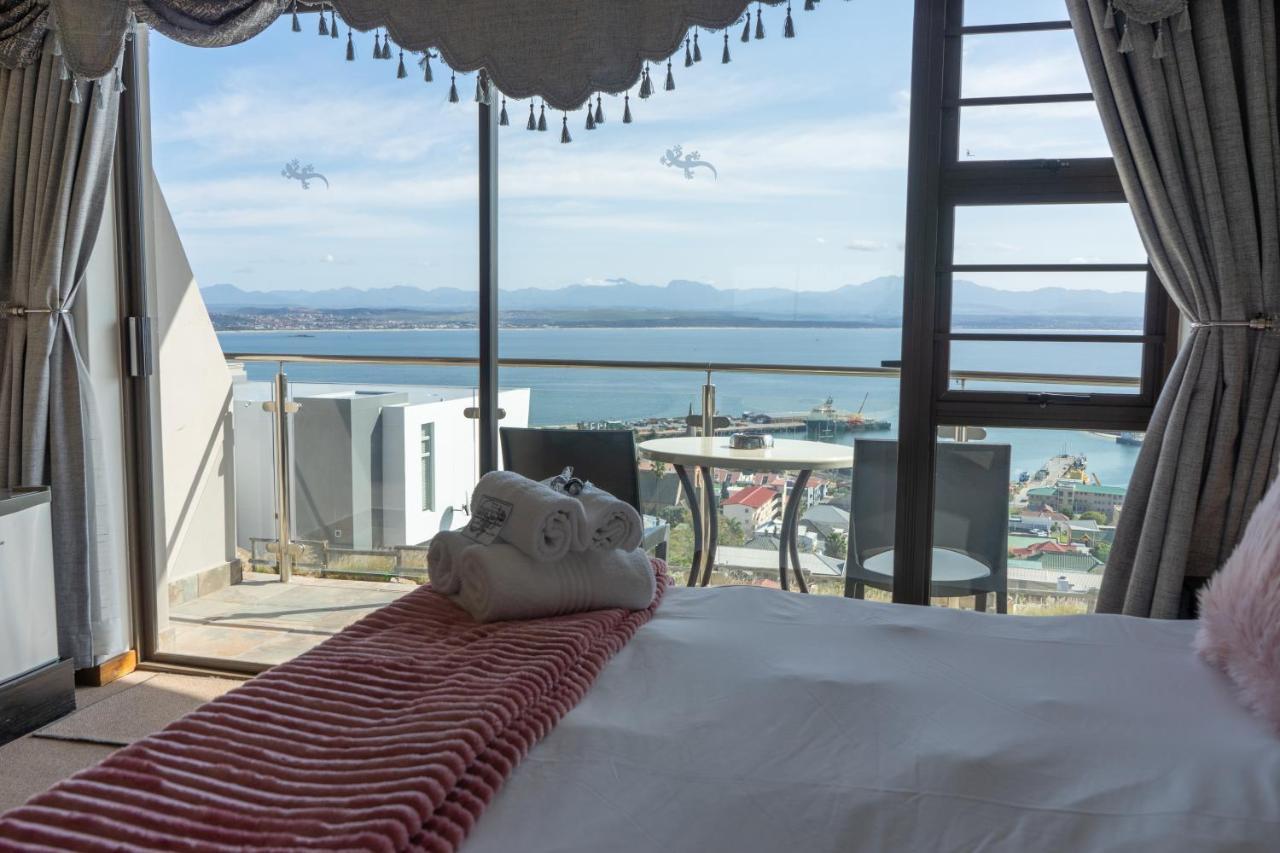 Bar-T-Nique Guest House Mossel Bay Exteriér fotografie