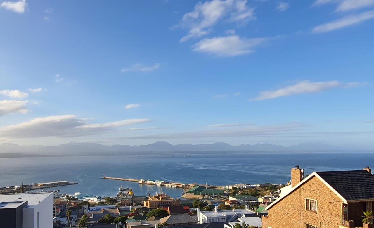 Bar-T-Nique Guest House Mossel Bay Exteriér fotografie
