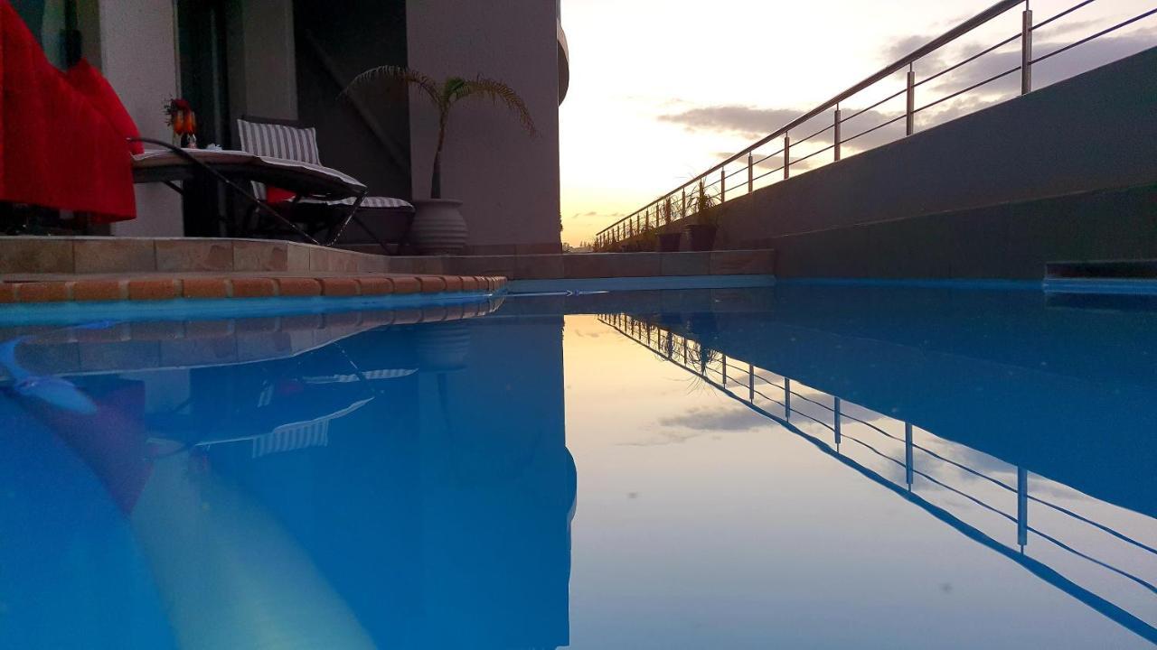 Bar-T-Nique Guest House Mossel Bay Exteriér fotografie